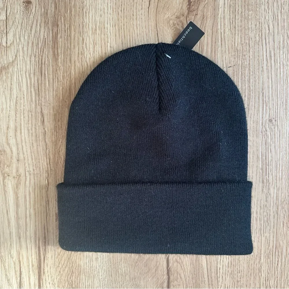 New Beechfield Black Beanie Cow Cheese Embroidery NWT Unisex Cuffed Winter Hat
